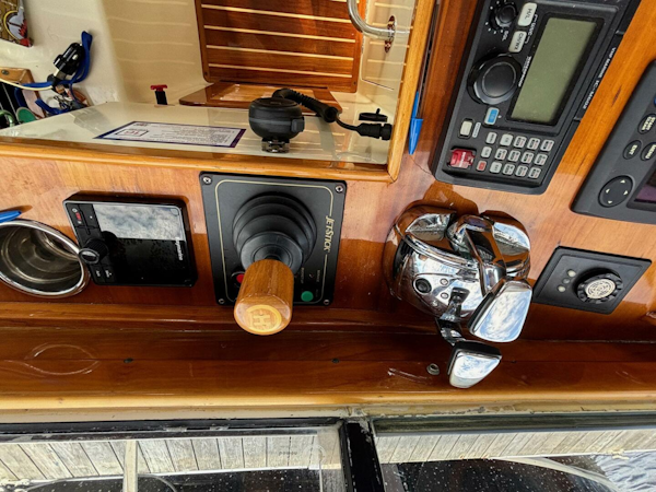 Hinckley-Talaria 44 Motor Yacht 2005-Mallard Stonington-Connecticut-United States-4864270