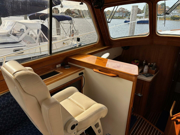 Hinckley-Talaria 44 Motor Yacht 2005-Mallard Stonington-Connecticut-United States-4864268