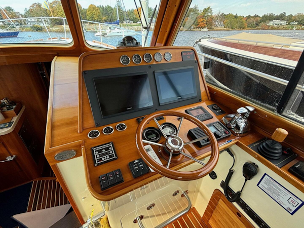 Hinckley-Talaria 44 Motor Yacht 2005-Mallard Stonington-Connecticut-United States-4864269