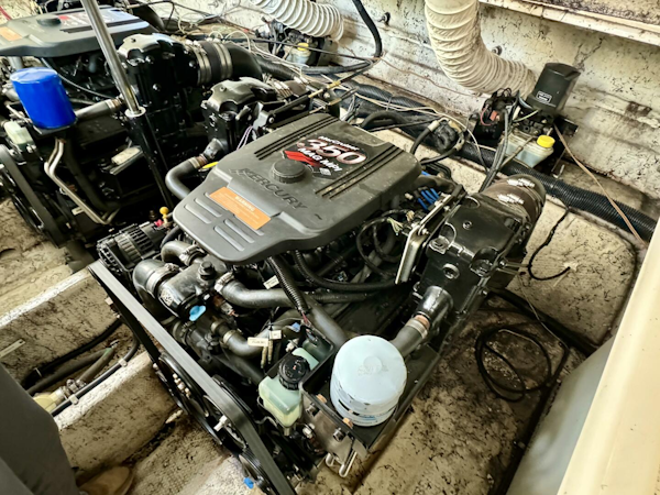 Rinker-342 Fiesta Vee 2004 -Norris Lake-Tennessee-United States-4868199
