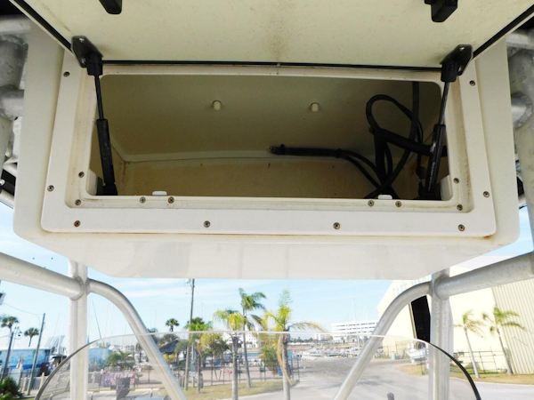 Hydra-Sports-Vector 2400 CC 2004-Knot For Reel Cape Canaveral-Florida-United States-4871316