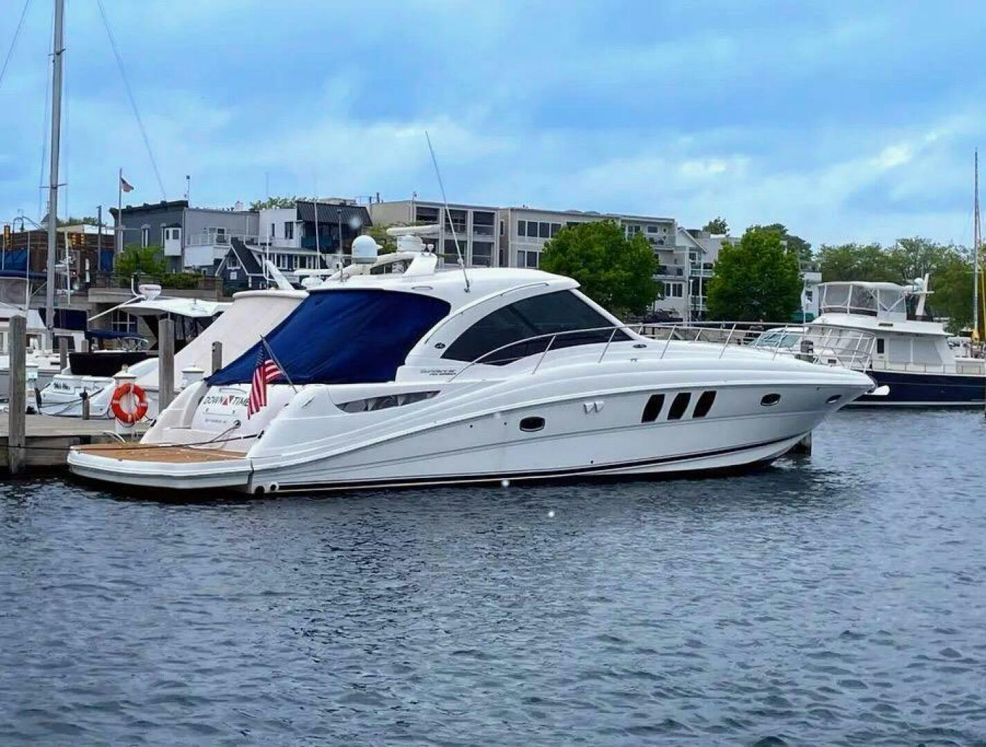 Sea Ray-500 Sundancer 2010 -Mackinaw City-Michigan-United States-4881065