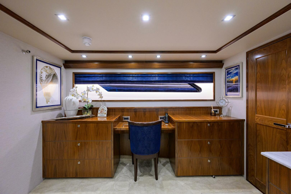 Viking-92 Enclosed Bridge 2020-CHINA TIME Jupiter-Florida-United States-Viking 92 CHINA TIME  Master Stateroom-4890146