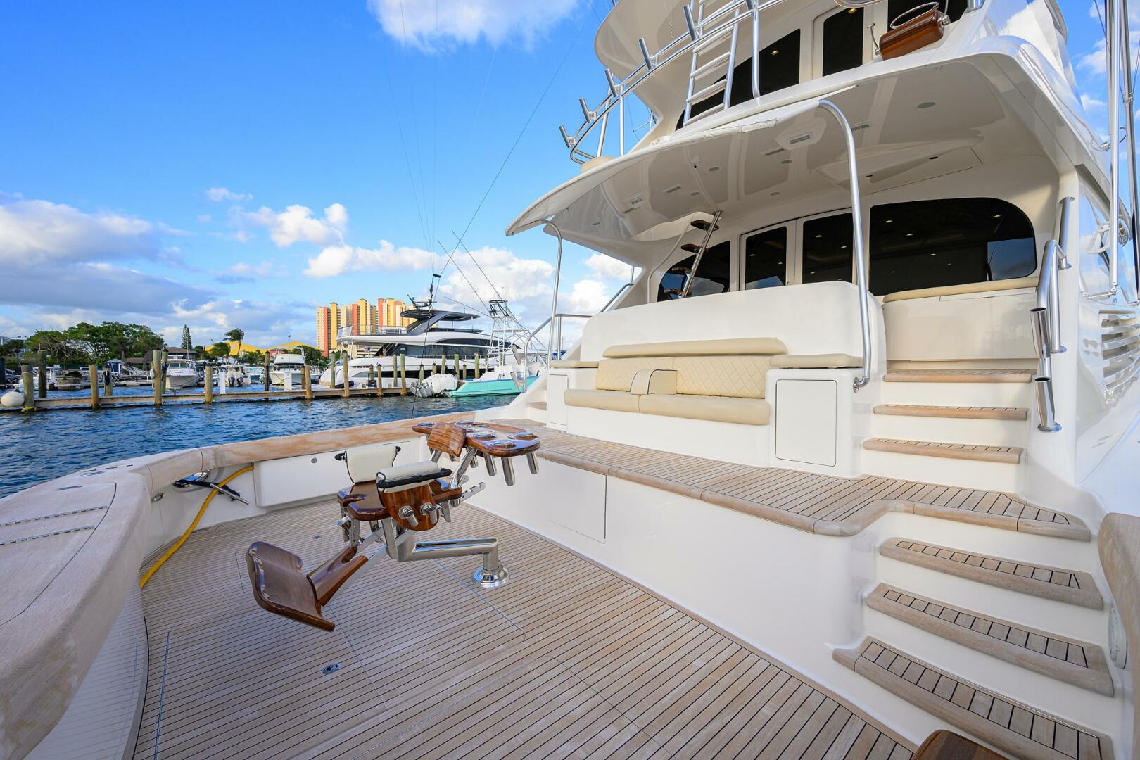 Viking-92 Enclosed Bridge 2020-CHINA TIME Jupiter-Florida-United States-Viking 92 CHINA TIME  Cockpit-4890269 | Thumbnail
