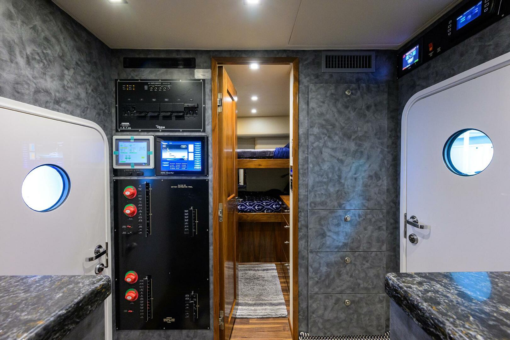 Viking-92 Enclosed Bridge 2020-CHINA TIME Jupiter-Florida-United States-Viking 92 CHINA TIME  Crew Quartres-4890270 | Thumbnail