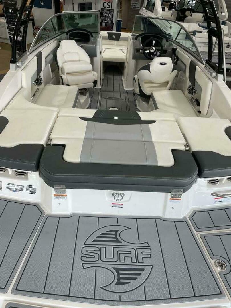 Chaparral-23 SURF 2022 -Glasgow-Virginia-United States-4900599 | Thumbnail