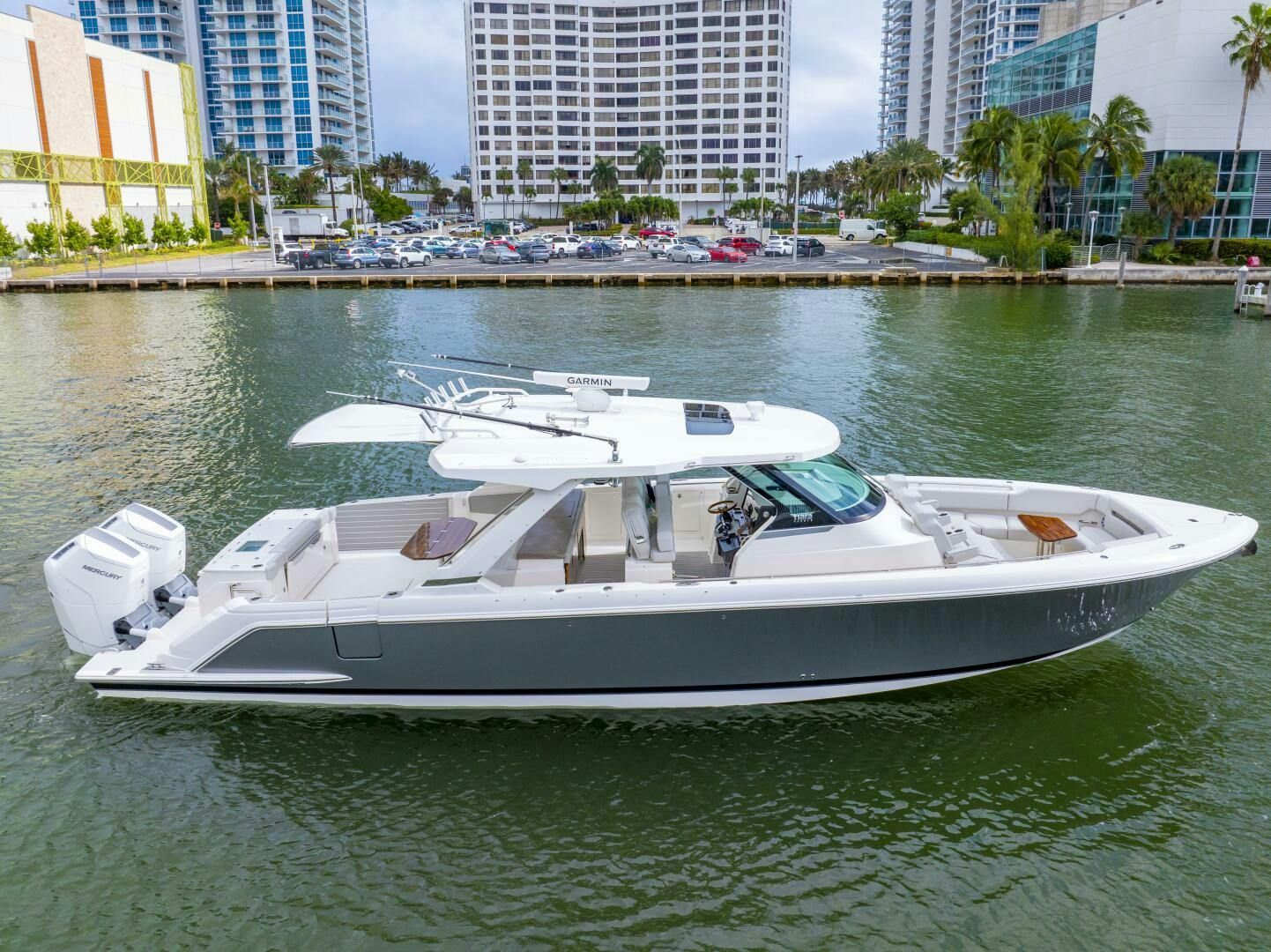 Tiara Yachts-43 LS 2024-Nailed It Hallandale Beach-Florida-United States-4911498