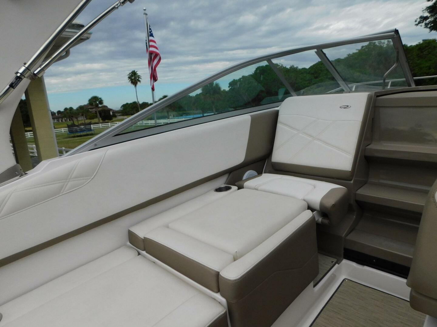 Regal-26 Express 2018-Fair Play Merritt Island-Florida-United States-4912267 | Thumbnail