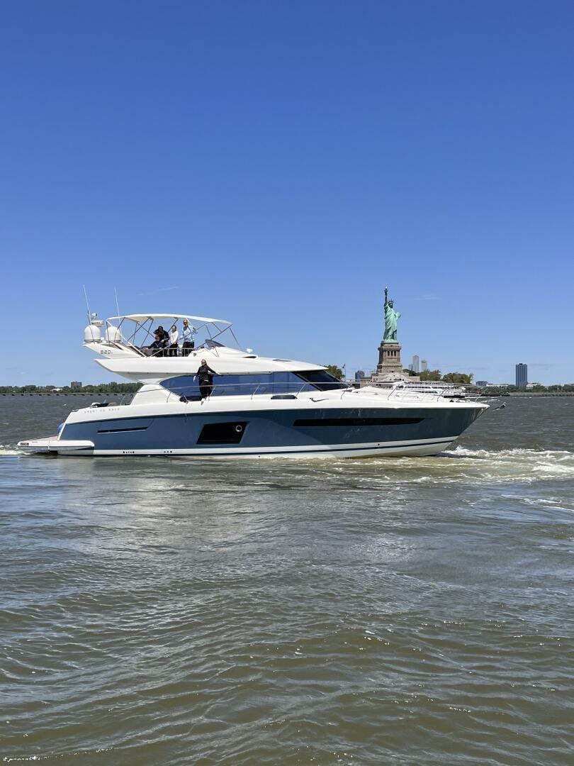 Prestige-620S 2014-BLUE HAVEN Key Biscayne-Florida-United States-4922091