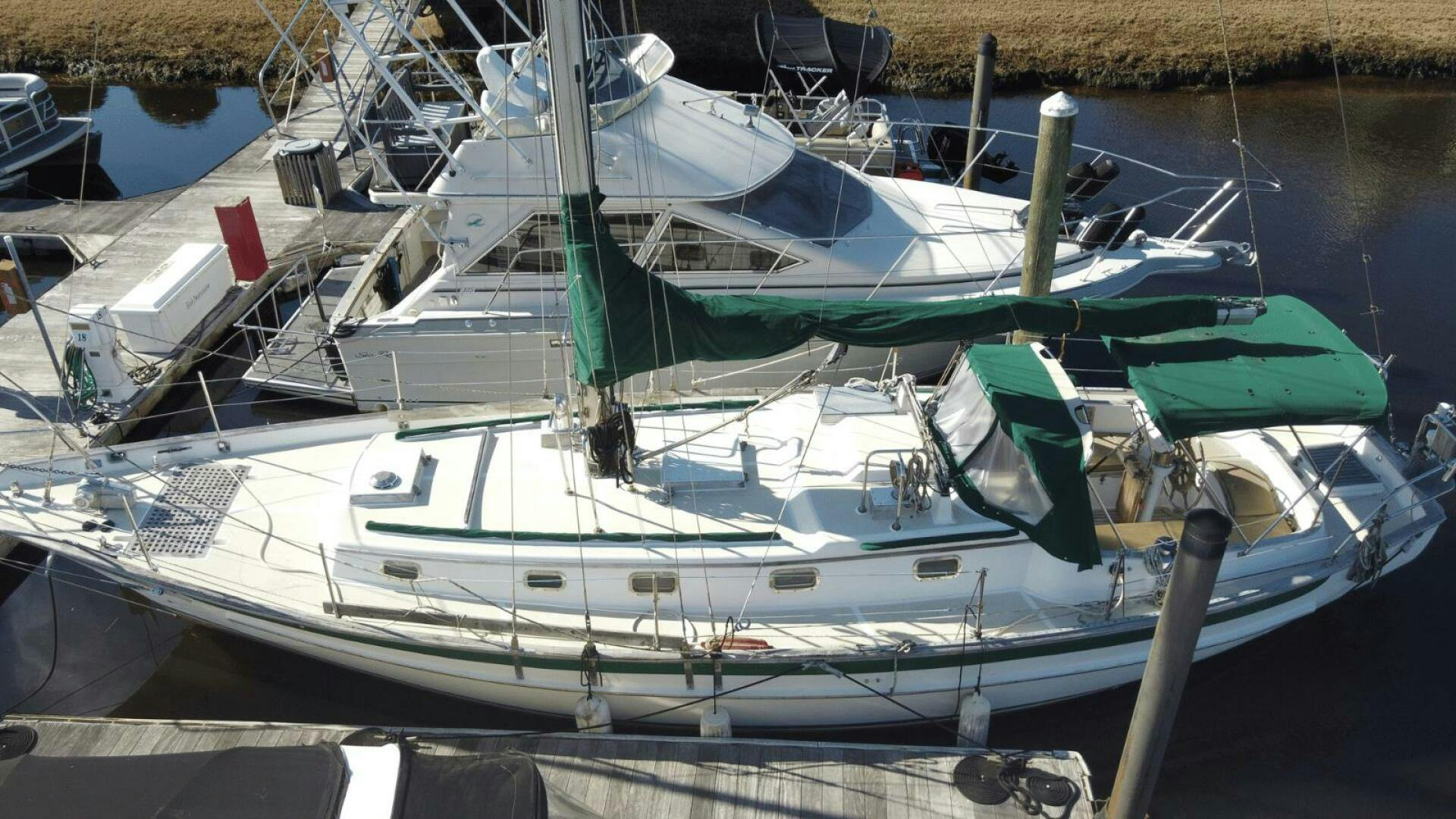 Cabo Rico-38 Cutter 1990-Jeraja Myrtle Beach-South Carolina-United States-Cabo Rico Port Side-4931043