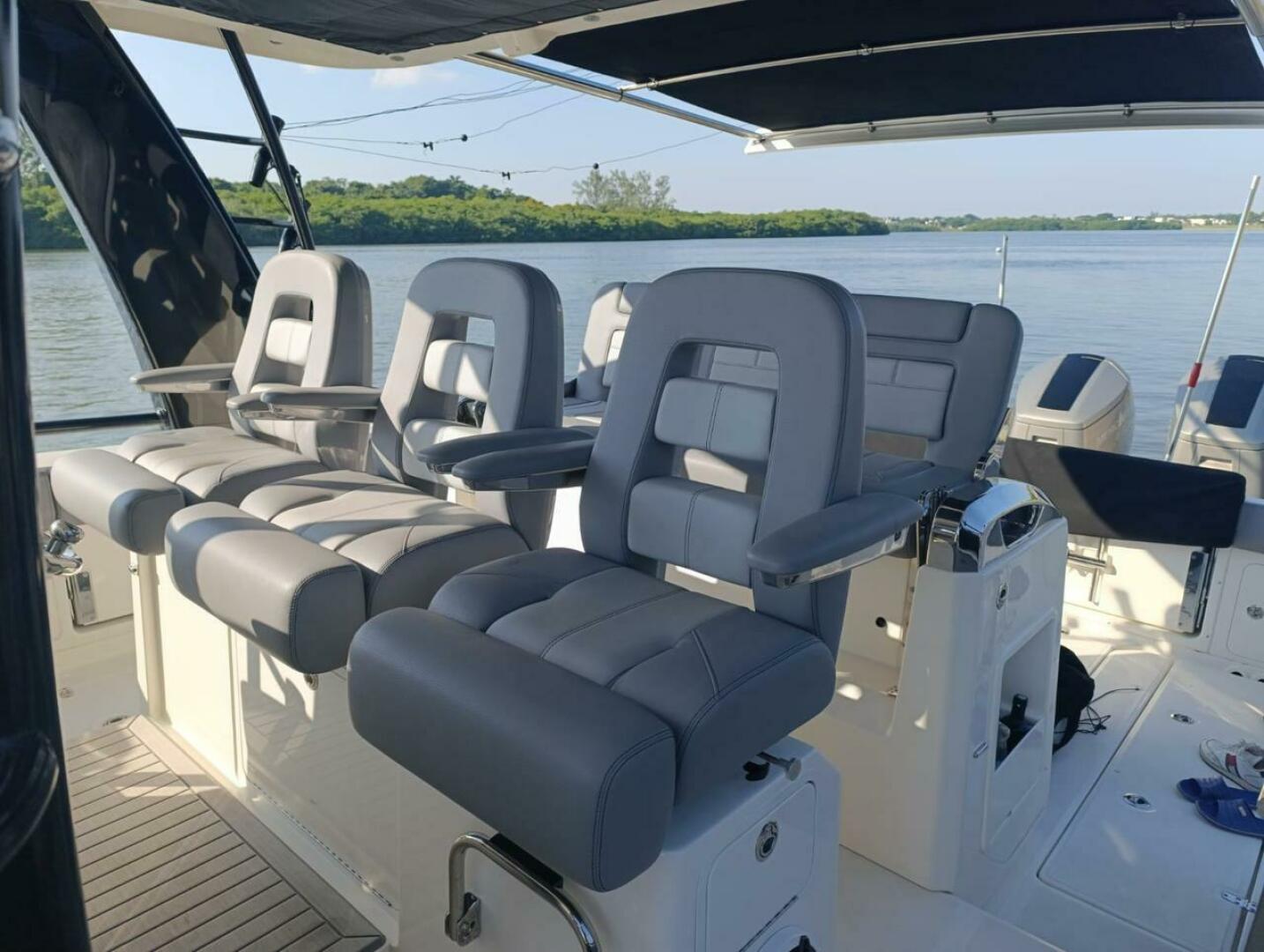 Boston Whaler-420 Outrage 2024-Bravia Veracruz-Mexico-4939883 | Thumbnail