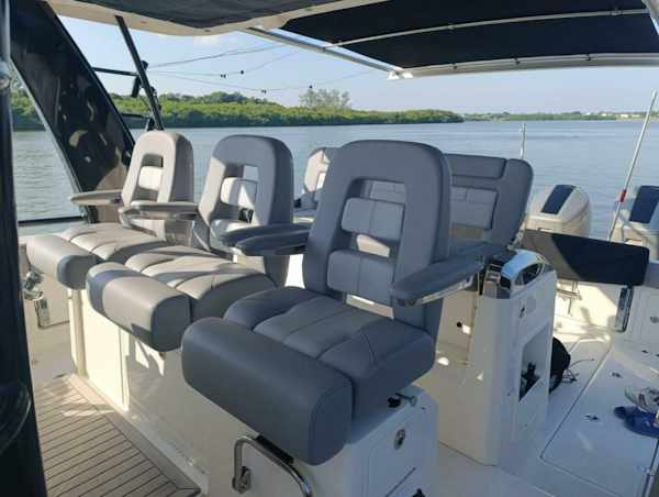 Boston Whaler-420 Outrage 2024-Bravia Veracruz-Mexico-4939883