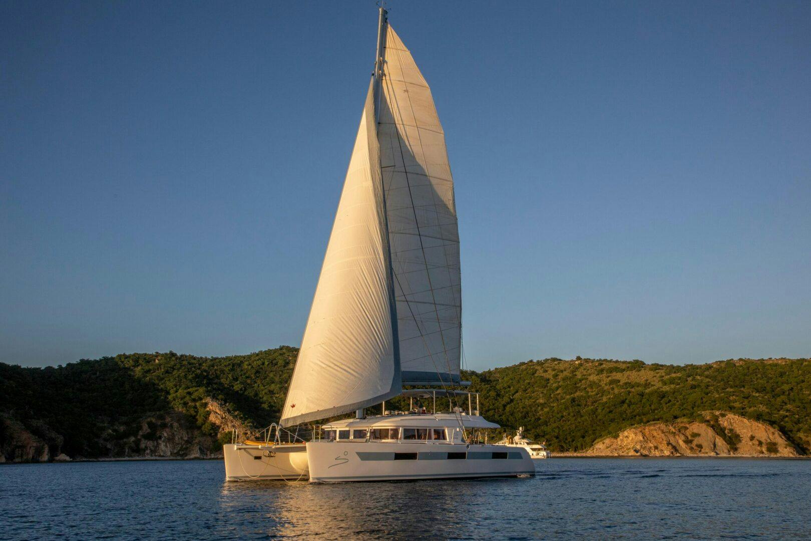 Lagoon 2014 -Fort Lauderdale-2014-lagoon-620-sail-9646437-20250108125008077-1_XLARGE.jpg-4941515