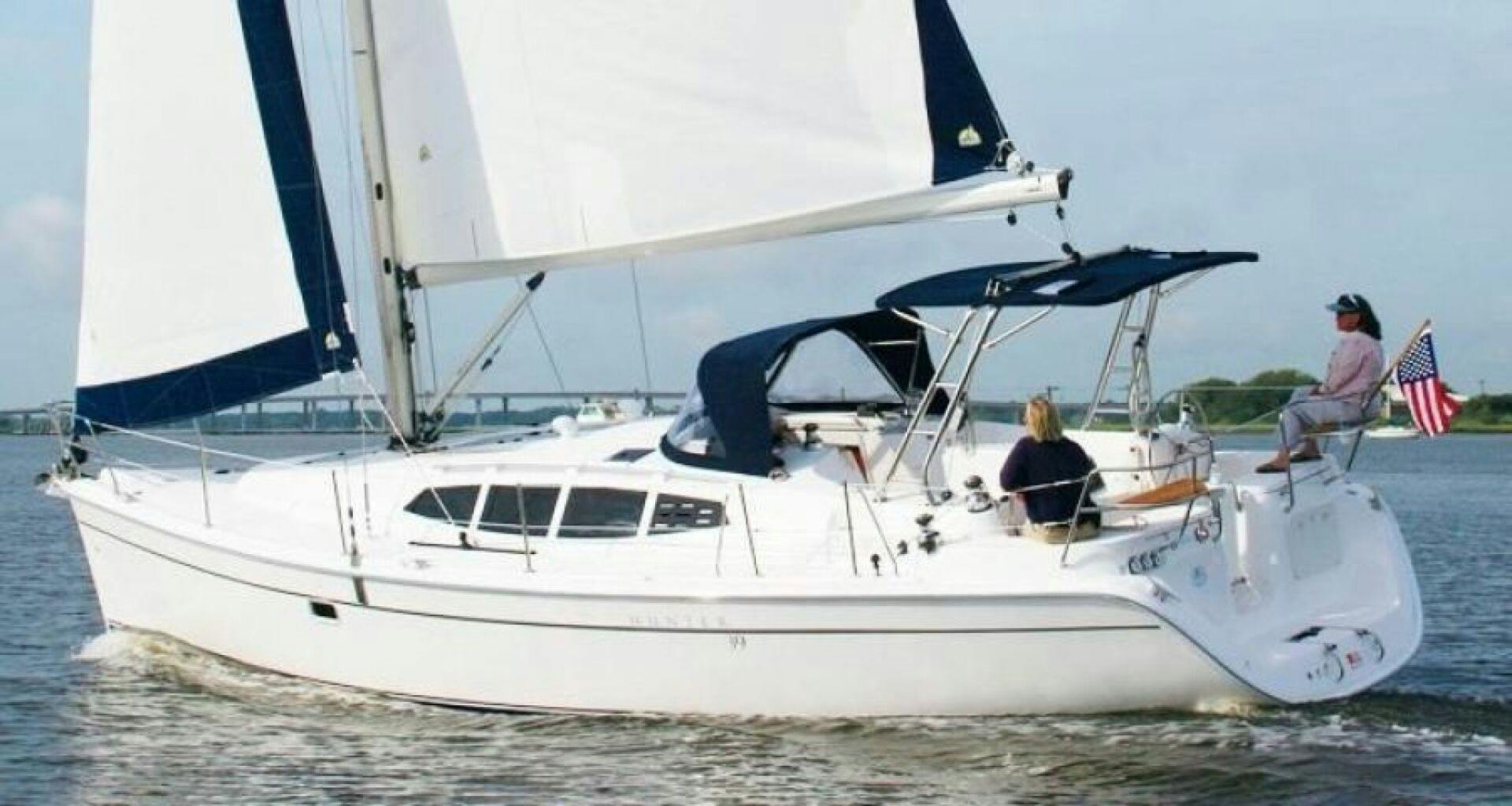 Hunter-39 2011 -Tarpon Springs-Florida-United States-4942376