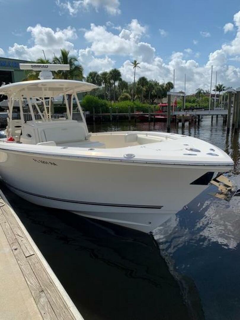 Cobia-344 Center Console 2015 -Stuart-4945108 | Thumbnail