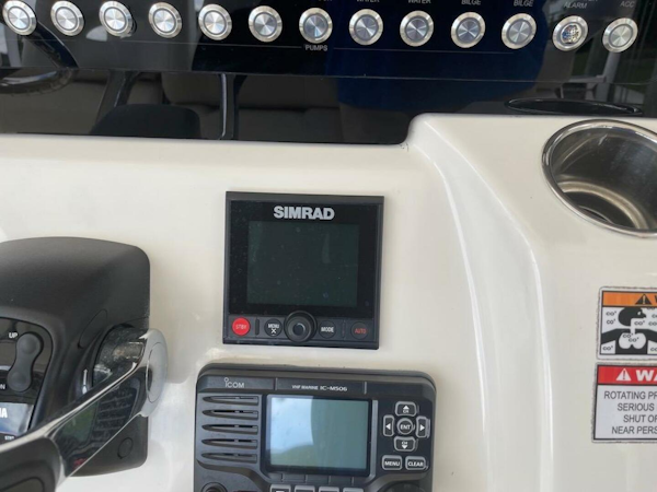 Cobia-344 Center Console 2015 -Stuart-4945110