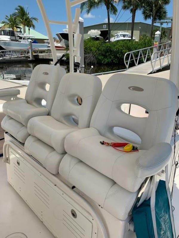 Cobia-344 Center Console 2015 -Stuart-4945106