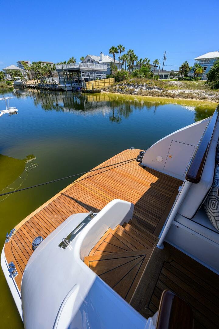 Broward-108 Raised Pilothouse 1997 -Stuart-4945246