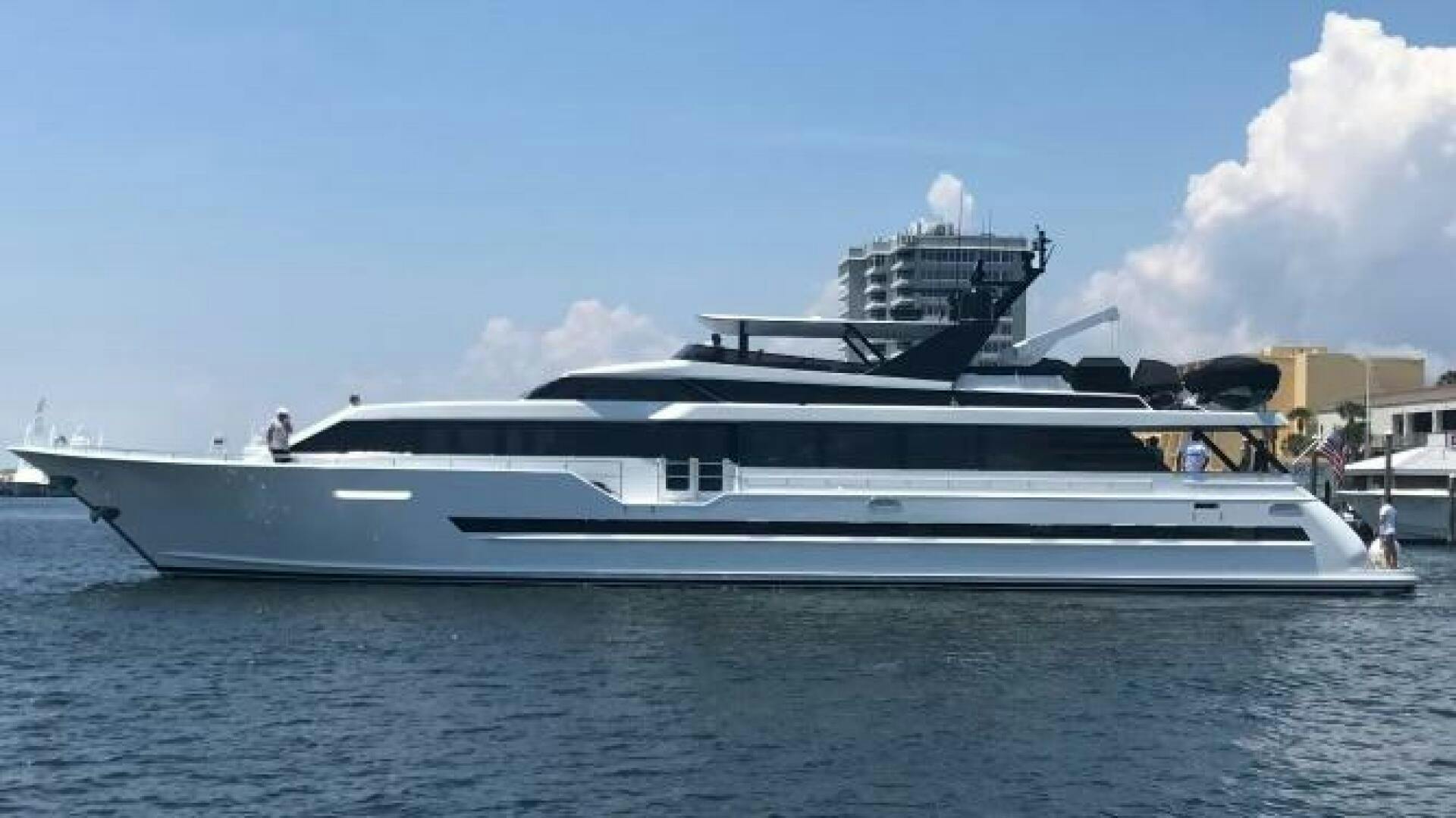 Broward-108 Raised Pilothouse 1997 -Stuart-4945391