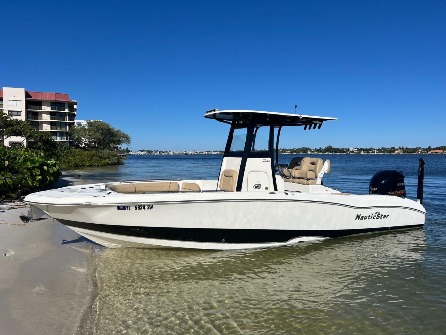 NauticStar-251 Hybrid 2020 -Stuart-4945768 | Thumbnail