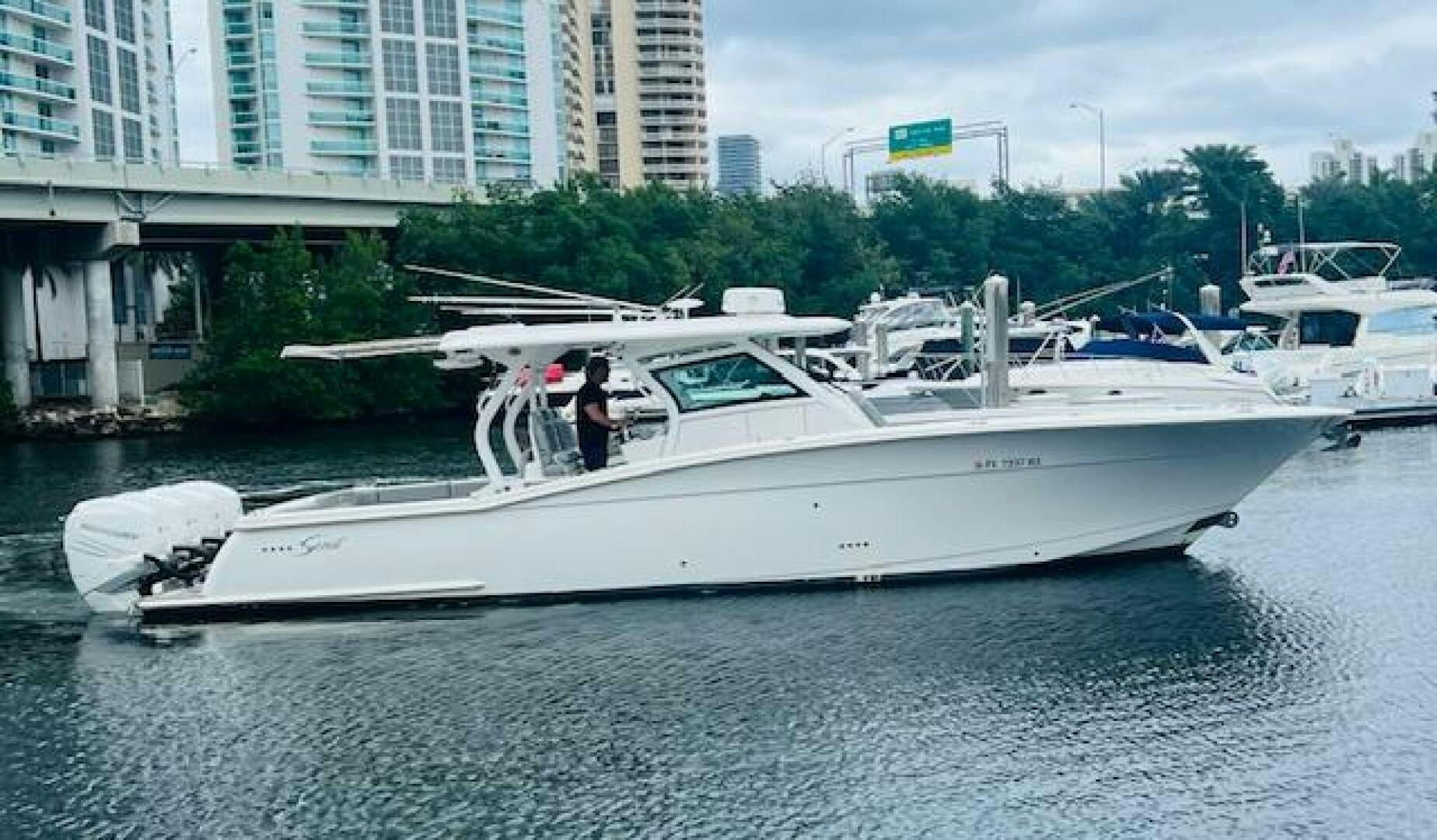Scout-380 LXF 2018 -Stuart-Manufacturer Provided Image-4946236