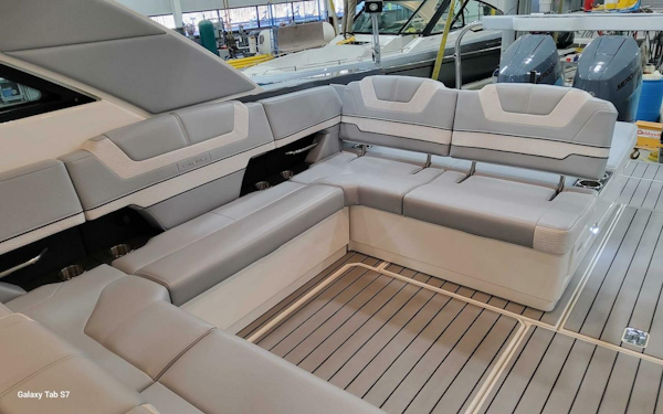 Formula-430 Super Sport Crossover 2024 -Stuart-4946397