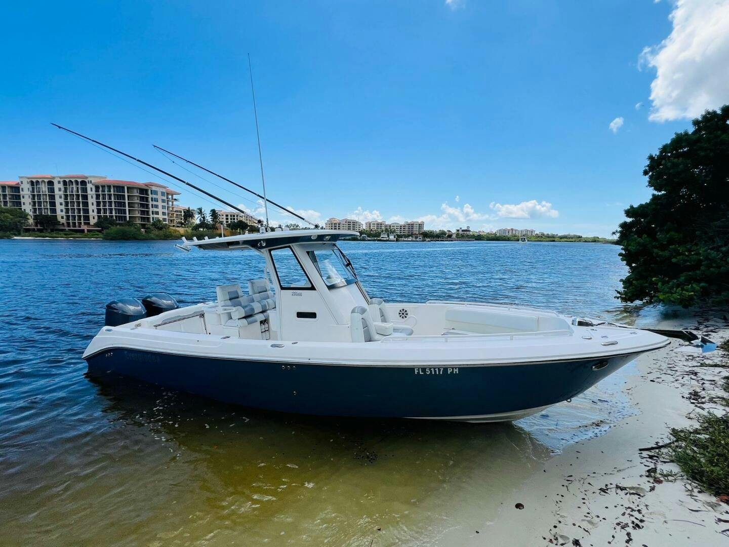 Everglades-295 Center Console 2012 -Stuart-4947004