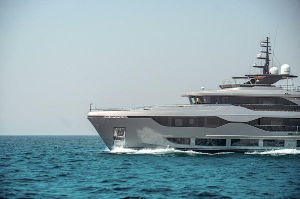 Majesty Yachts-120 2025-Fractional Ownership Available Stuart-Florida-United States-Luxury Majesty 120 yacht cruising on open sea, 2025 model.-4947514