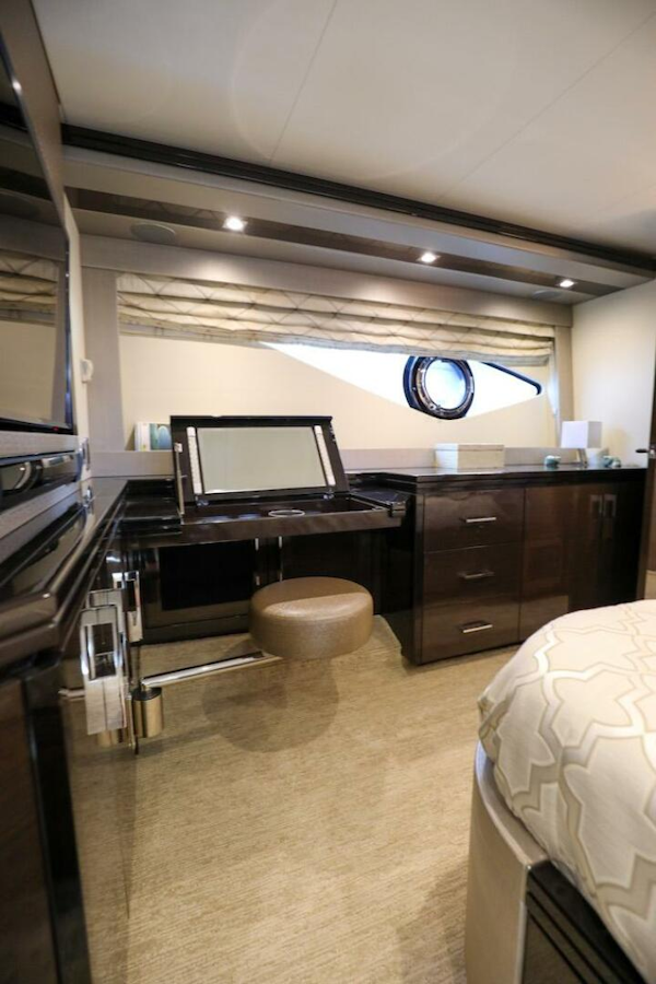 Marquis-660 Sport Yacht 2016 -Stuart-4947682
