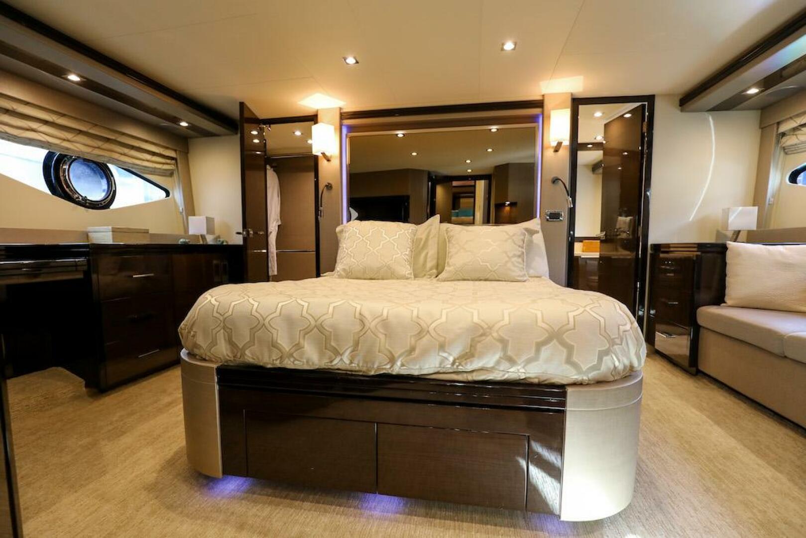Marquis-660 Sport Yacht 2016 -Stuart-4947678 | Thumbnail