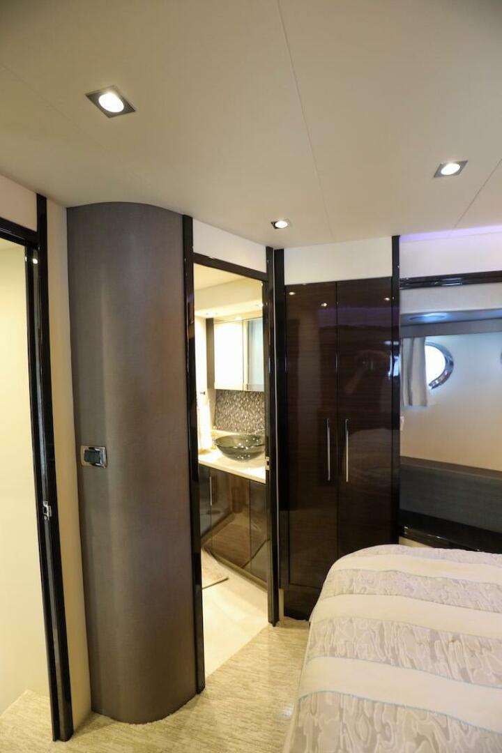 Marquis-660 Sport Yacht 2016 -Stuart-4947665 | Thumbnail
