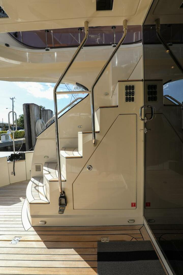 Marquis-660 Sport Yacht 2016 -Stuart-4947656
