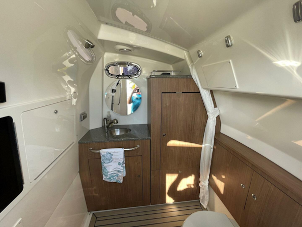 Boston Whaler-350 Outrage 2017 -Vero Beach-Florida-United States-4949636