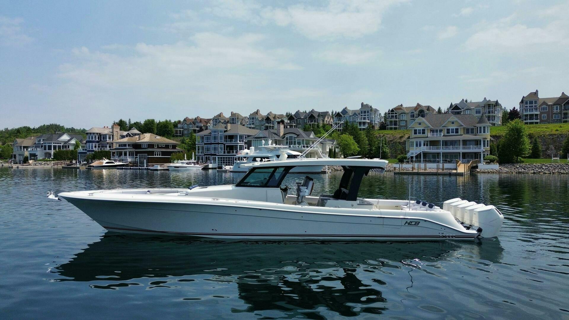 HCB-56 Suenos GIX 2026 -Bay Harbor-Michigan-United States-5445953