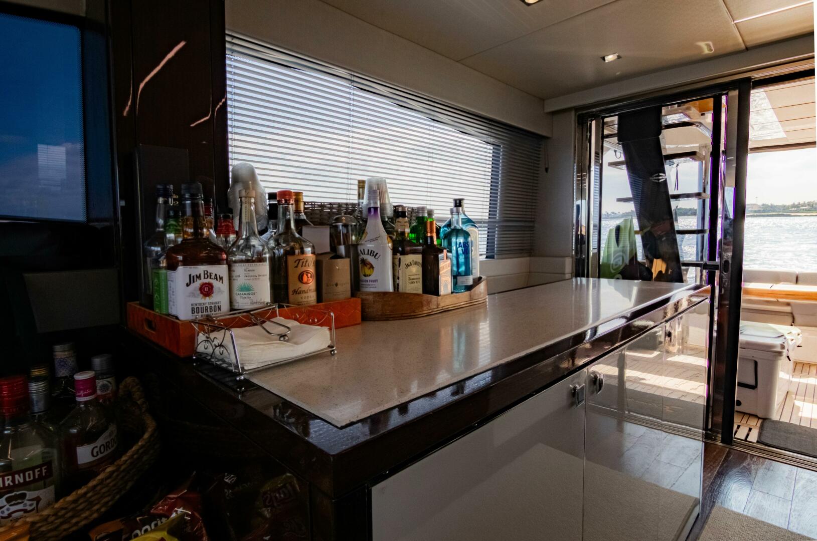 Sunseeker-Manhattan 66 2018-O LEGASEA Nassau-Bahamas-4952526 | Thumbnail
