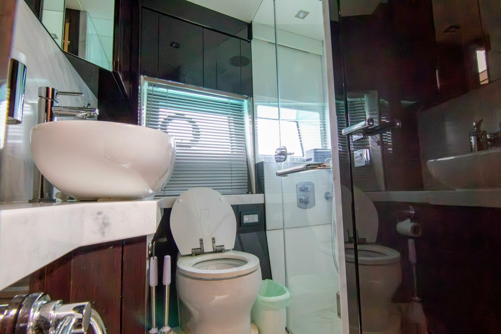 Sunseeker-Manhattan 66 2018-O LEGASEA Nassau-Bahamas-4952549 | Thumbnail