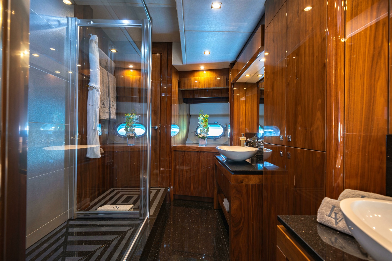 Sunseeker-Sunseeker 115 Sport Yacht 2014-LADY VOLANTIS Port Gallice-France-6059062 | Thumbnail