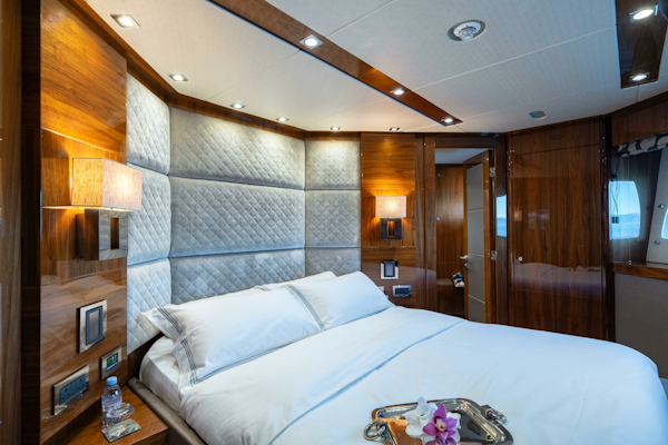 Sunseeker-Sunseeker 115 Sport Yacht 2014-LADY VOLANTIS Port Gallice-France-6059065