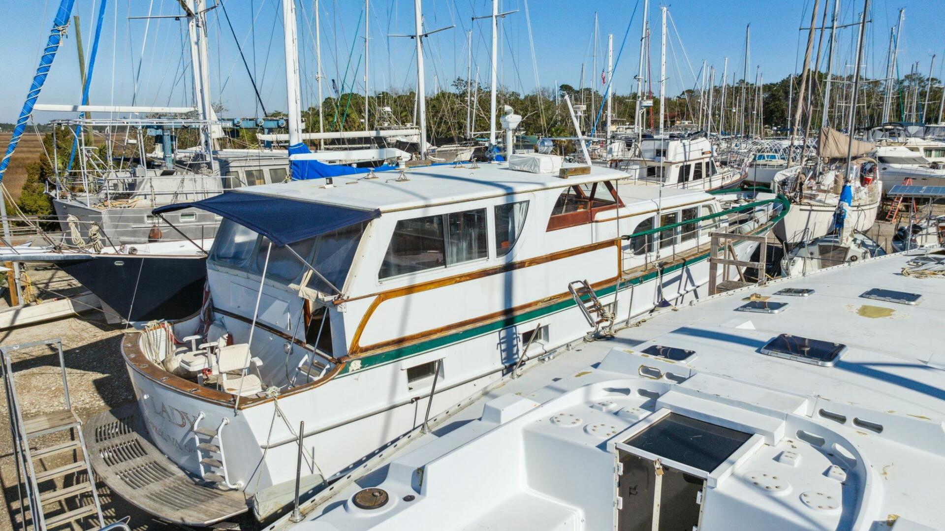 Burger-63 PH 1963-FIRST LADY St Marys-Georgia-United States-5050843 | Thumbnail