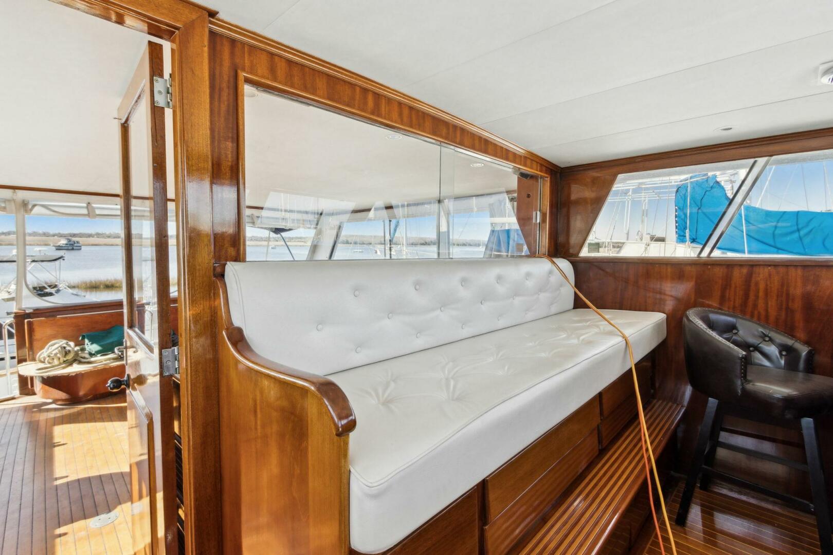 Burger-63 PH 1963-FIRST LADY St Marys-Georgia-United States-4958537 | Thumbnail