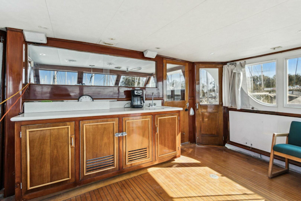 Burger-63 PH 1963-FIRST LADY St Marys-Georgia-United States-4957230