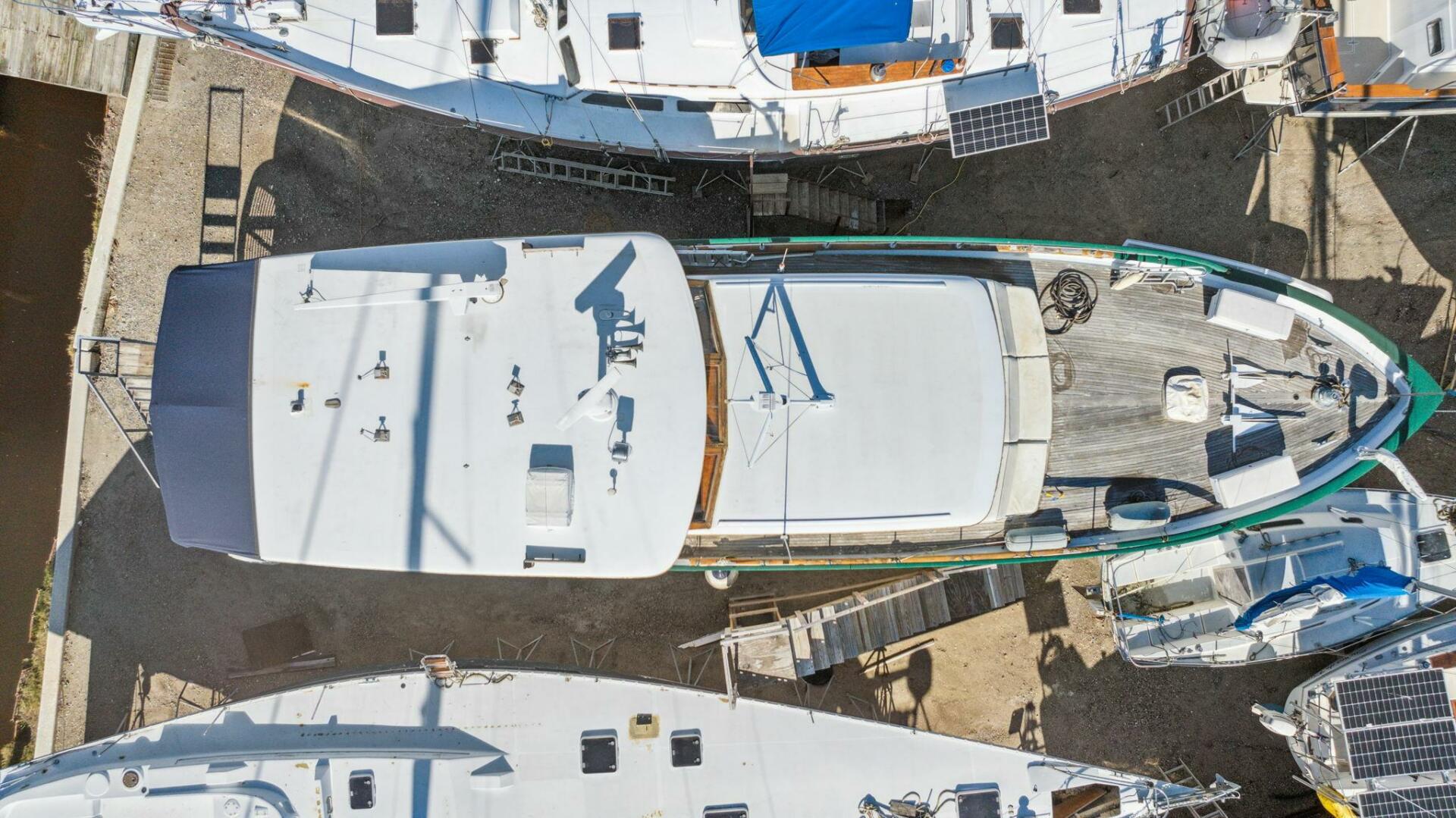 Burger-63 PH 1963-FIRST LADY St Marys-Georgia-United States-5050838 | Thumbnail