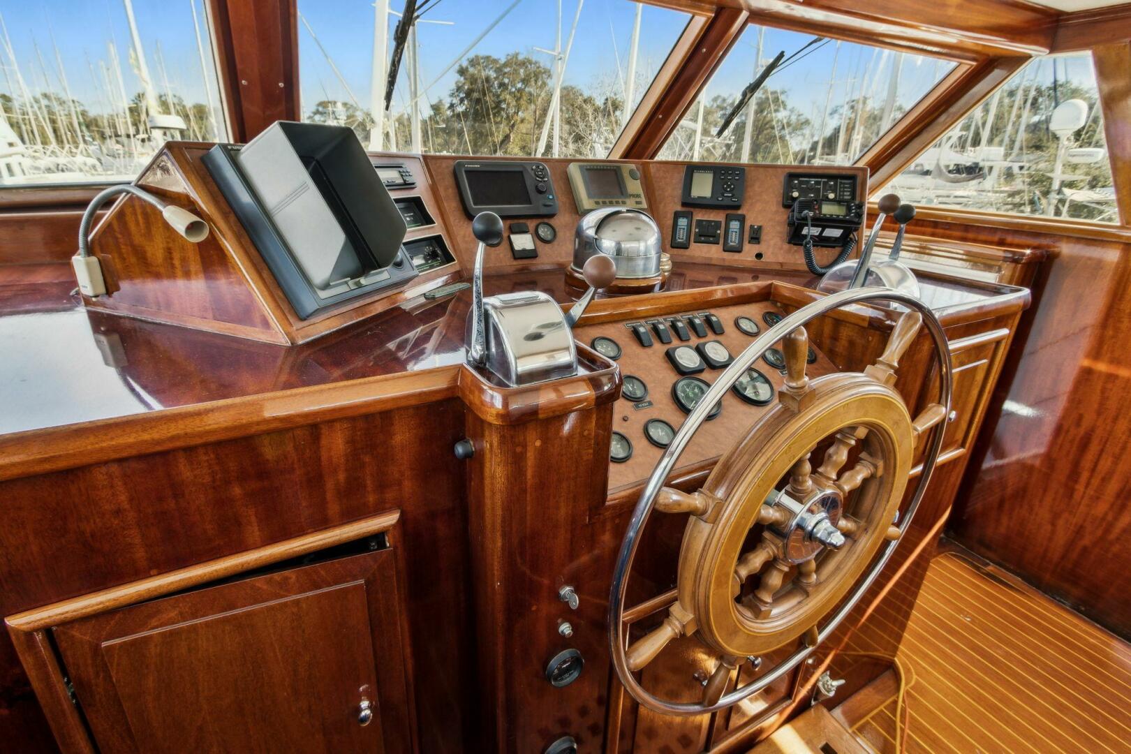 Burger-63 PH 1963-FIRST LADY St Marys-Georgia-United States-4958538 | Thumbnail