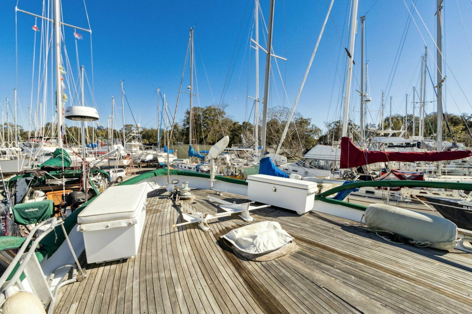 Burger-63 PH 1963-FIRST LADY St Marys-Georgia-United States-4957237 | Thumbnail