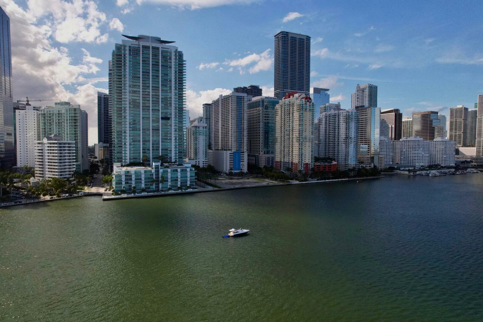 Schaefer-375 2023-Dream Big Miami-Florida-United States-5181297 | Thumbnail