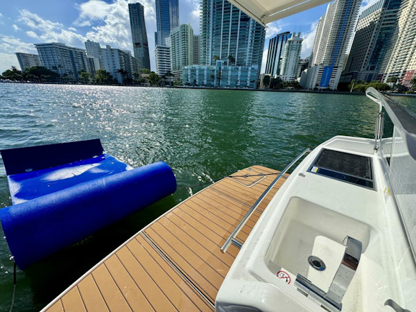 Schaefer-375 2023-Dream Big Miami-Florida-United States-5181293