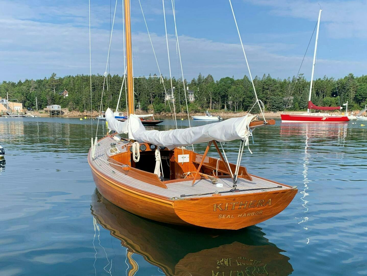 Herreshoff-Sanford Boat Co, / Alerion Class Sloop 1981-KITHERA Mount Desert-Maine-United States-4966398