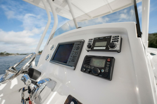 Intrepid-245 Center Console 2011 -Palm Beach Gardens-Florida-United States-4966782