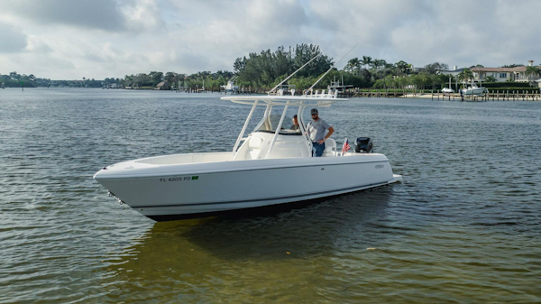 Intrepid-245 Center Console 2011 -Palm Beach Gardens-Florida-United States-4966765