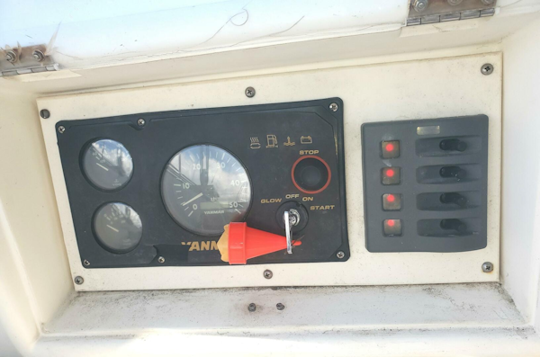 Tayana-48 Center Cockpit 1998-Easy Day Honolulu-Hawaii-United States-5833366